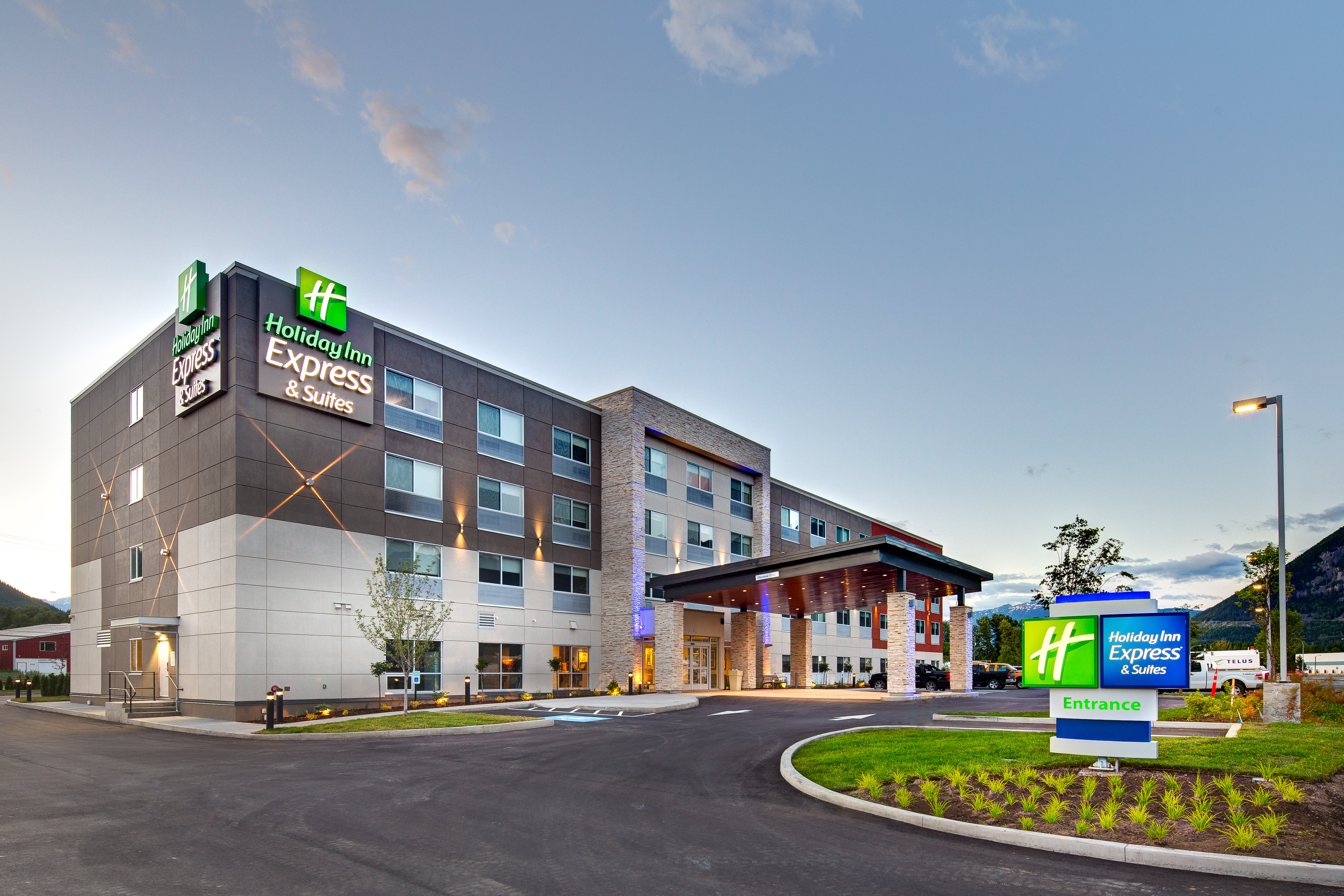 holiday inn express and suites terrace by ihg