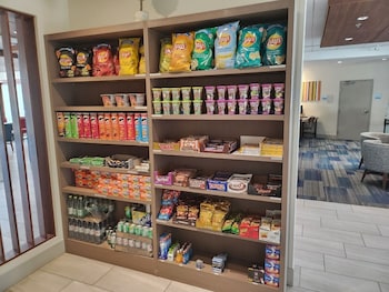 Holiday Inn Express & Suites Terrace By Ihg,British Columbia>>Terrace,3 star