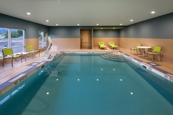 Holiday Inn Express & Suites Terrace By Ihg,British Columbia>>Terrace,3 star