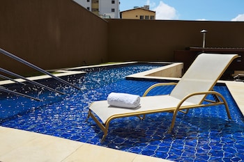 comfort hotel and suites natal