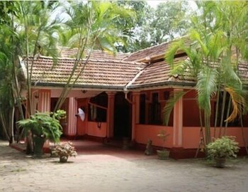 villa sunshine hotel