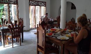srimalis residence
