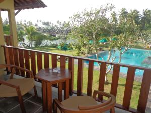 south lake resort koggala