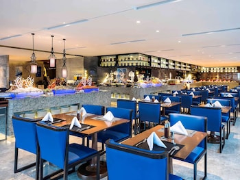 novotel ningbo east