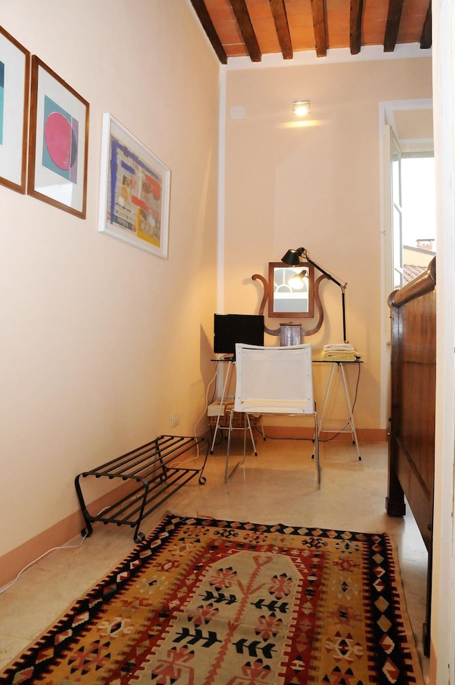cavour 33