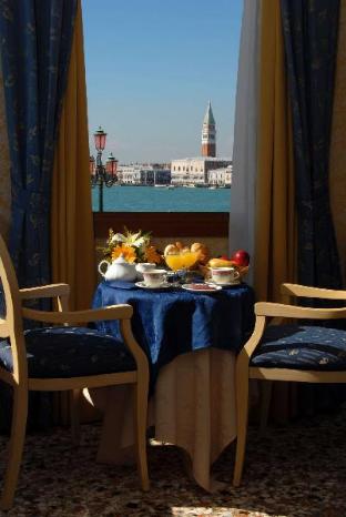 hotel ca formenta