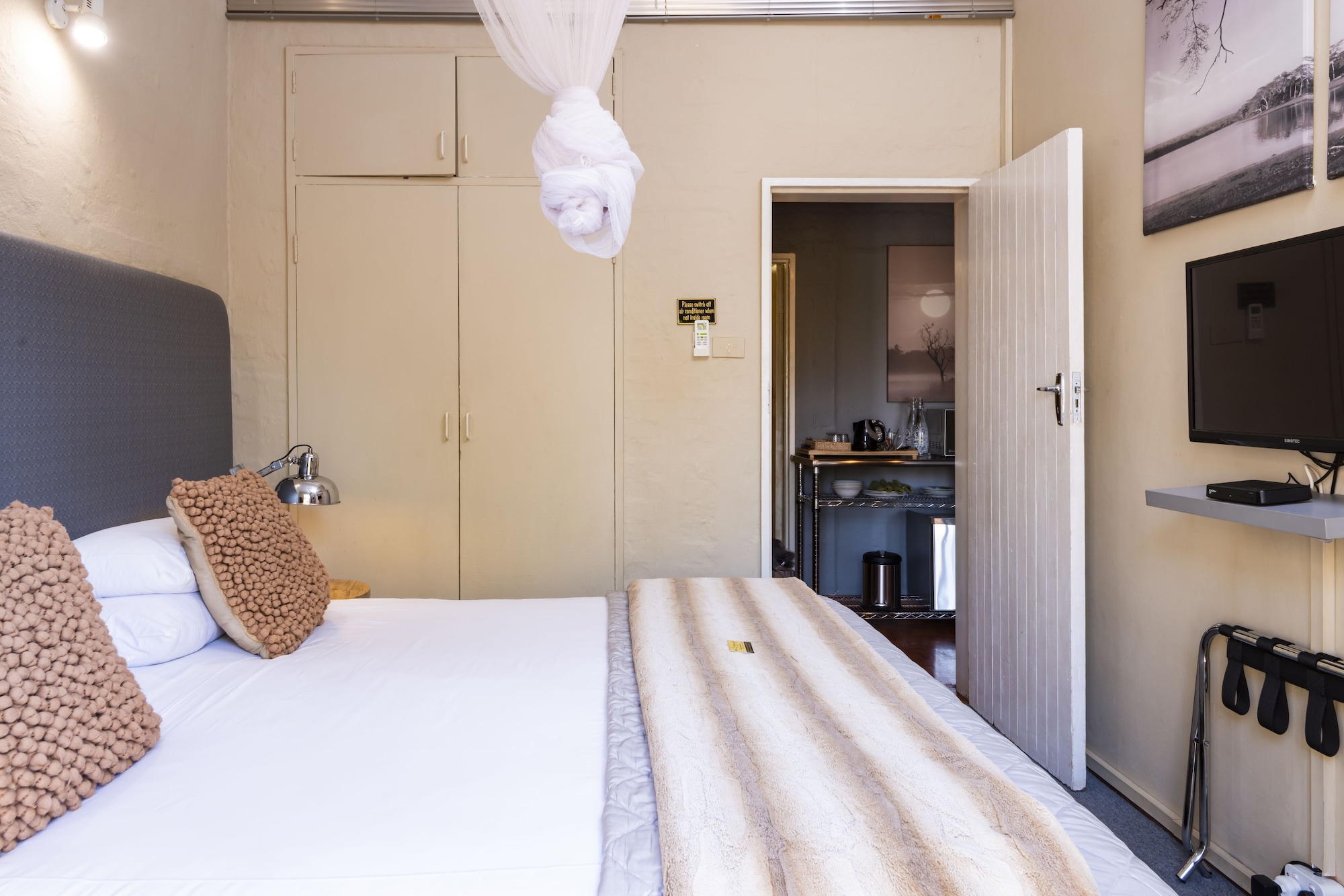 ama zulu guesthouse and safaris