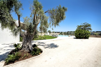 Addauro Resort,Fanusa>>Arenella,4 star