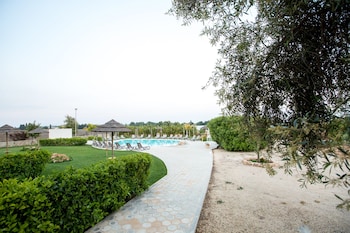 Addauro Resort,Fanusa>>Arenella,4 star