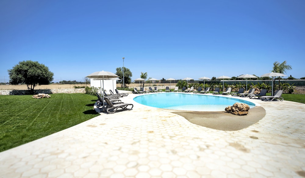 addauro resort