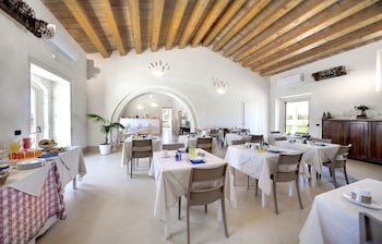 Addauro Resort,Fanusa>>Arenella,4 star