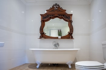 issaquena heights boutique hotel