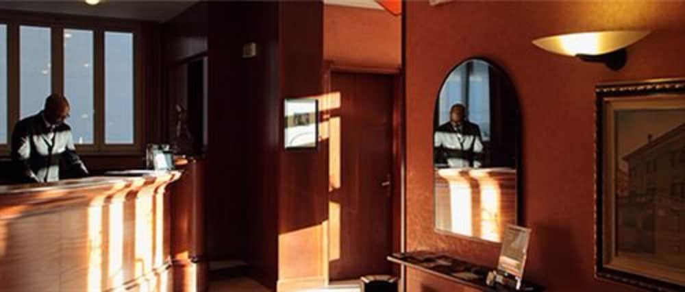 residence liberty hotel