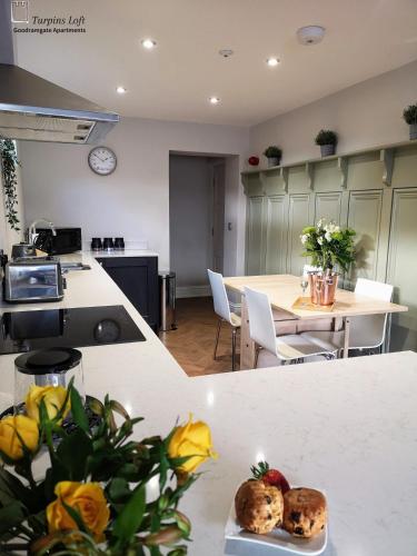 goodramgate apartments