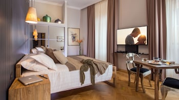 qt suites roma