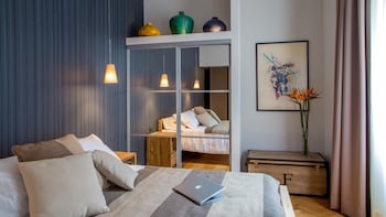 qt suites roma