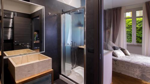qt suites roma