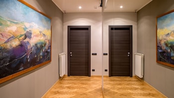 qt suites roma