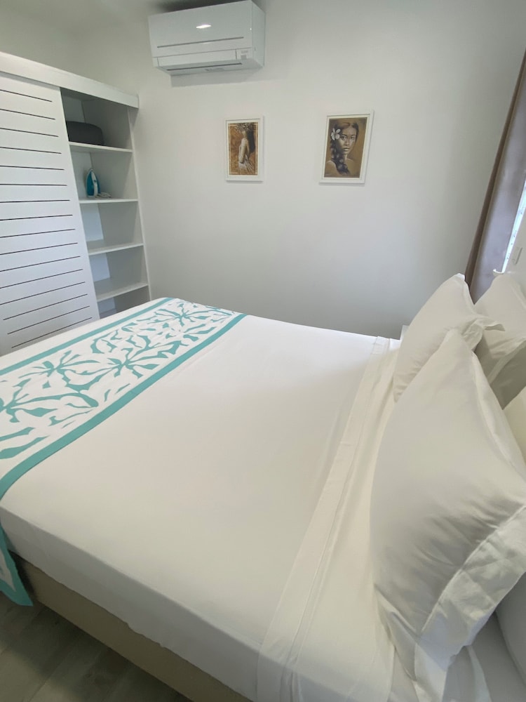 residence moorea sunset beach