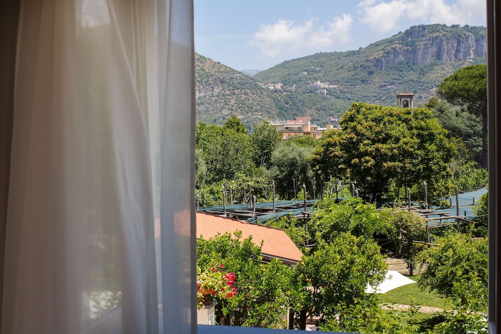 villa don camillo relais