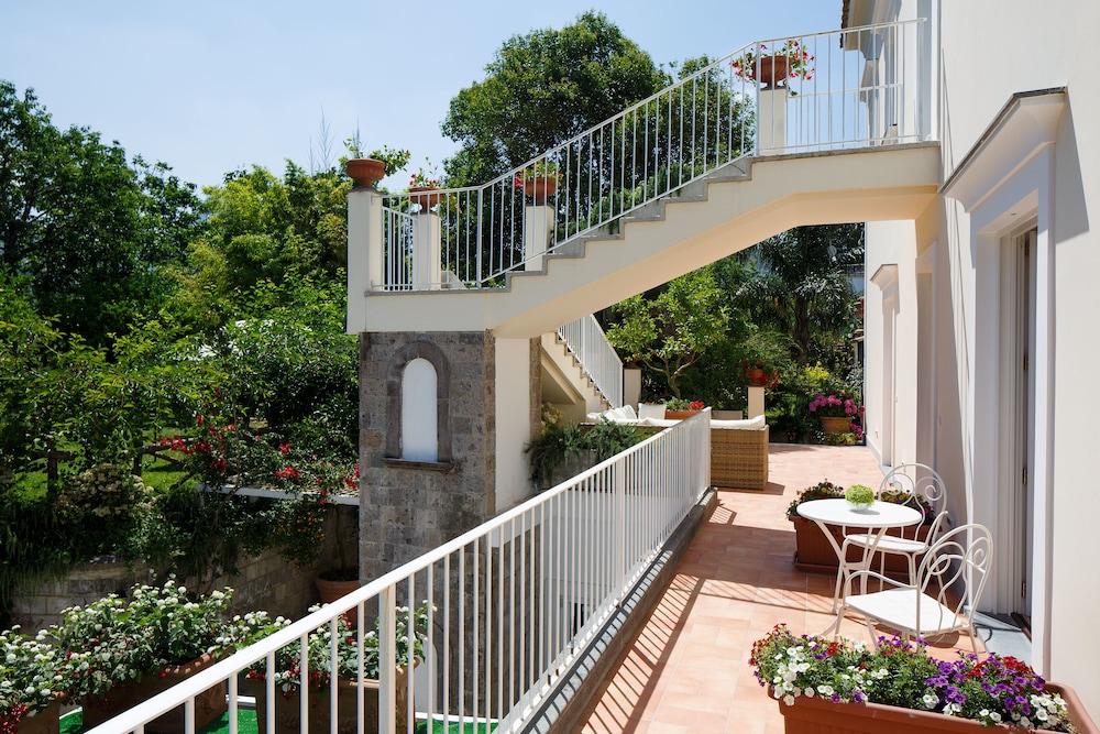 villa don camillo relais