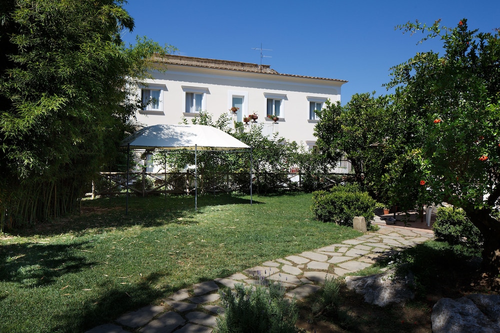 villa don camillo relais