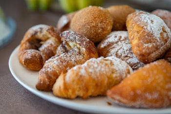 Zeus Residence Hotel,Acireale>>Aci Castello,3 star