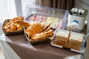 Zeus Residence Hotel,Acireale>>Aci Castello,3 star