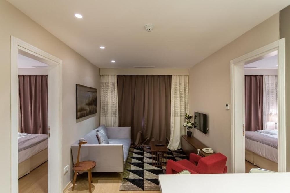 millenium suites