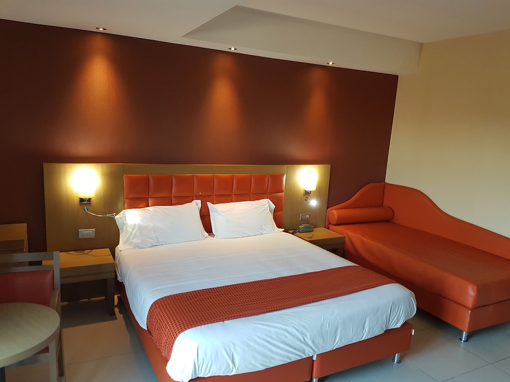 Hotel Ristorante La Campagnola,Frosinone>>Cassino,3 star