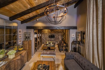 hacienda los picachos