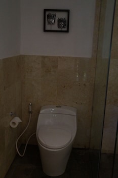 aqua octaviana bali villa