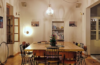city circus athens hostel