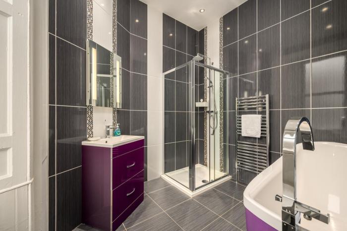 adam drysdale house adults only