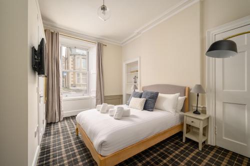 adam drysdale house adults only