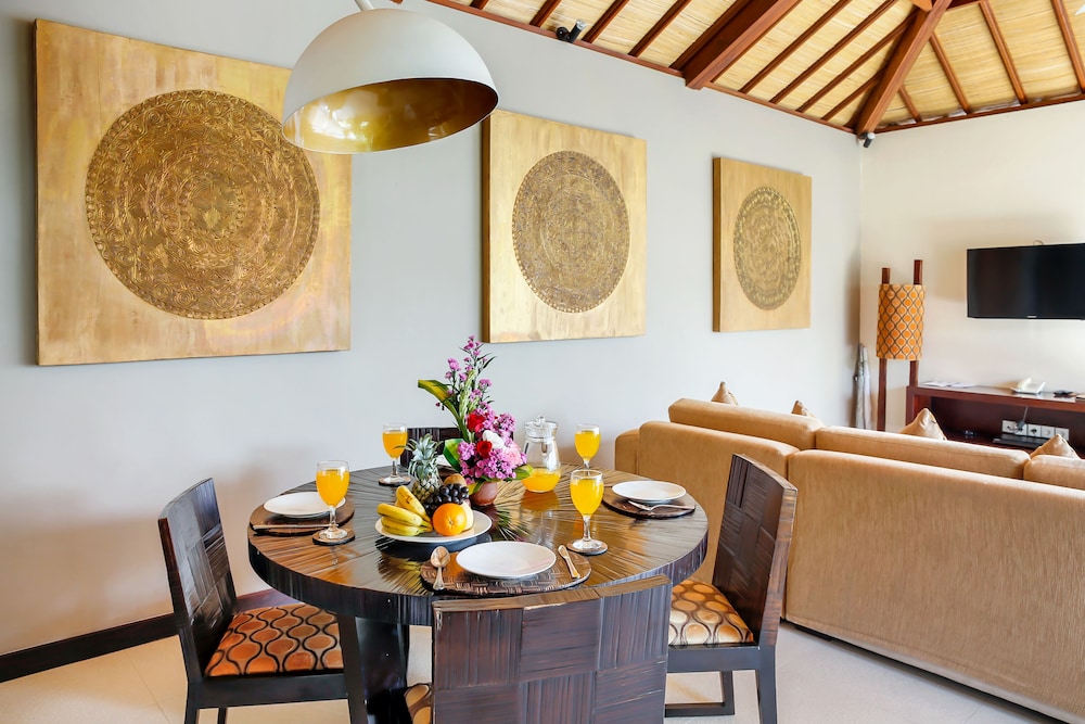 samana villas