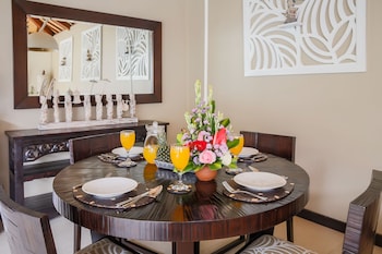 samana villas