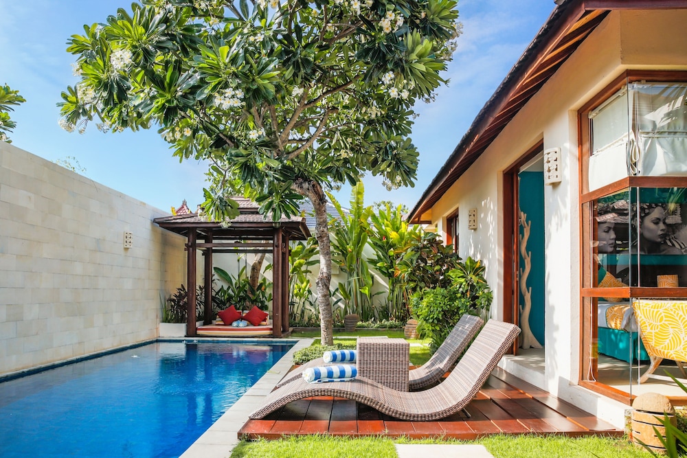 samana villas