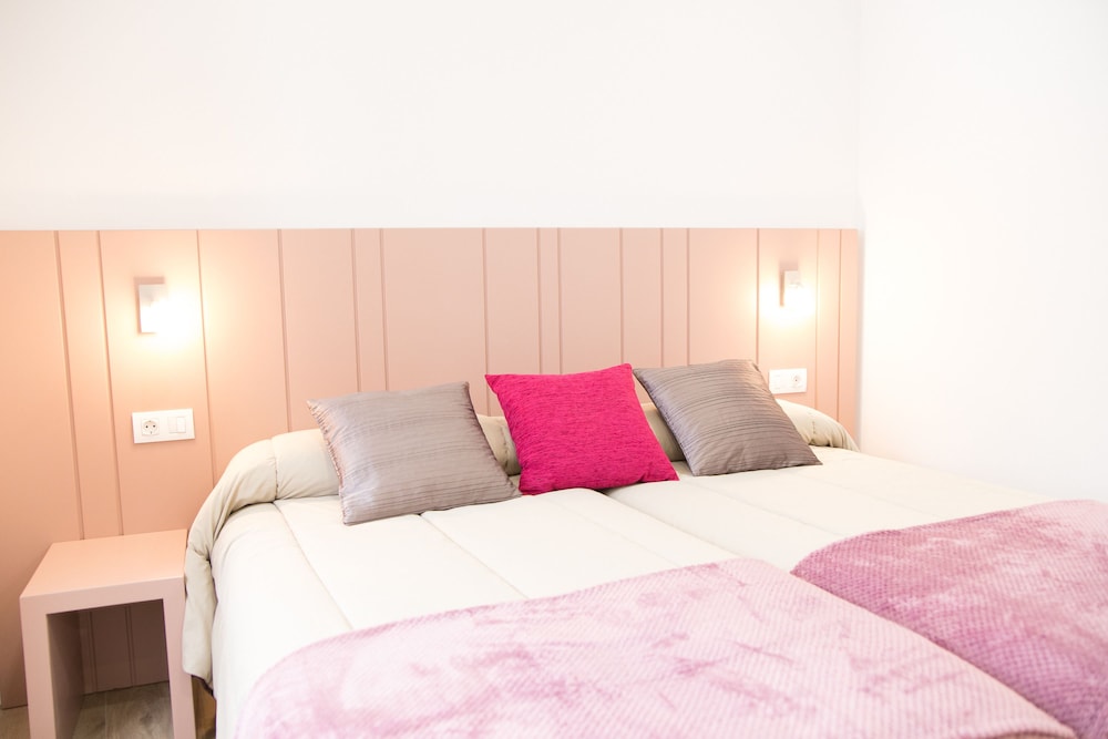 linares rooms santiago