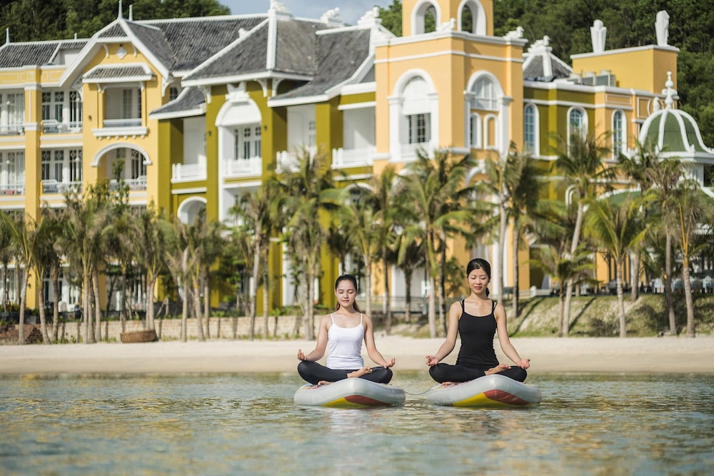 jw marriott phu quoc emerald bay resort and spa