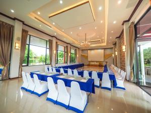 the canal garden resort