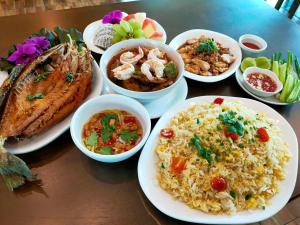 the canal garden resort