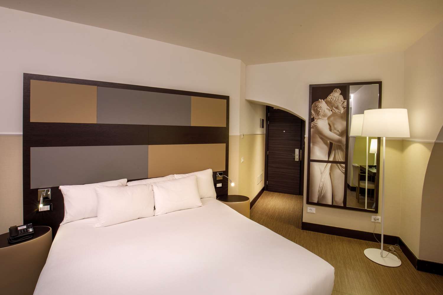cosmopolita hotel rome tapestry collection by hilton