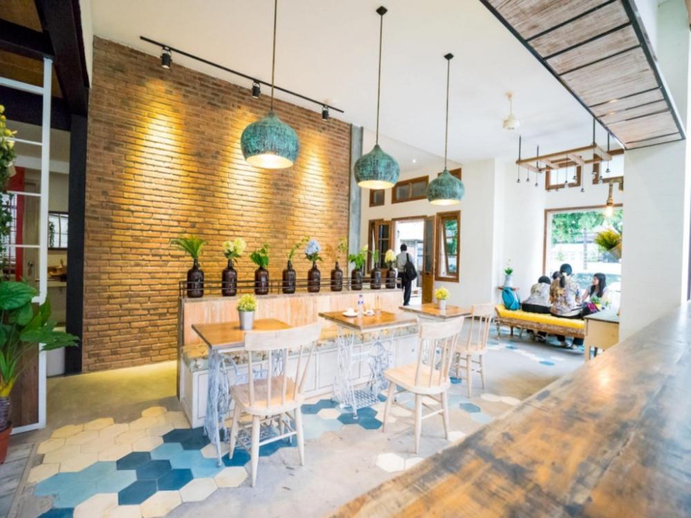 summerbird bed and brasserie