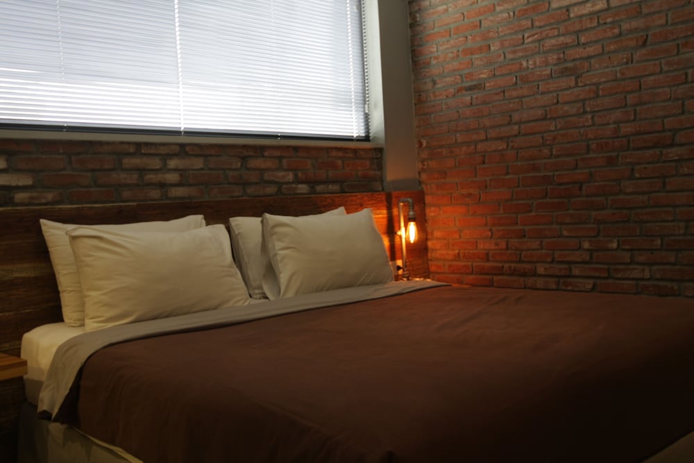 summerbird bed and brasserie
