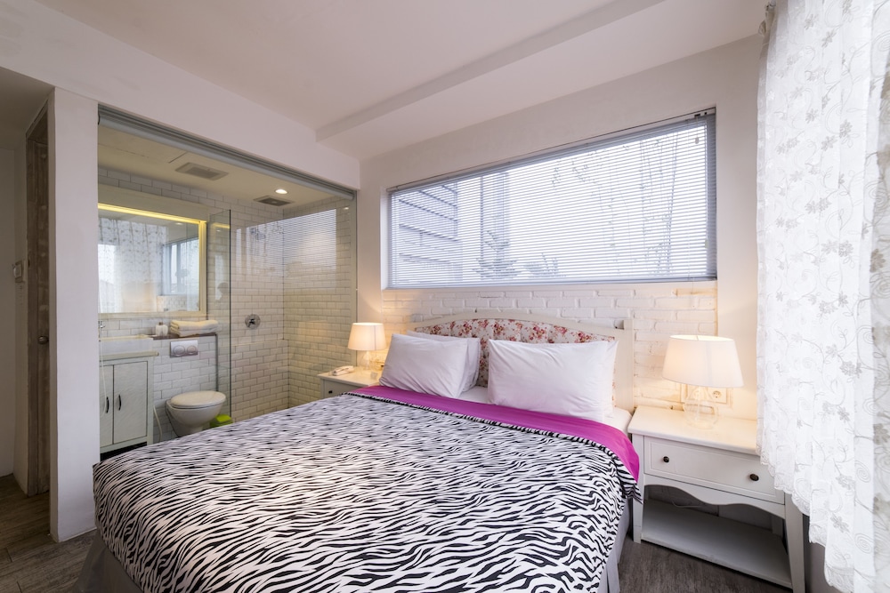 summerbird bed and brasserie