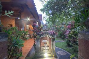 yuliati house ubud