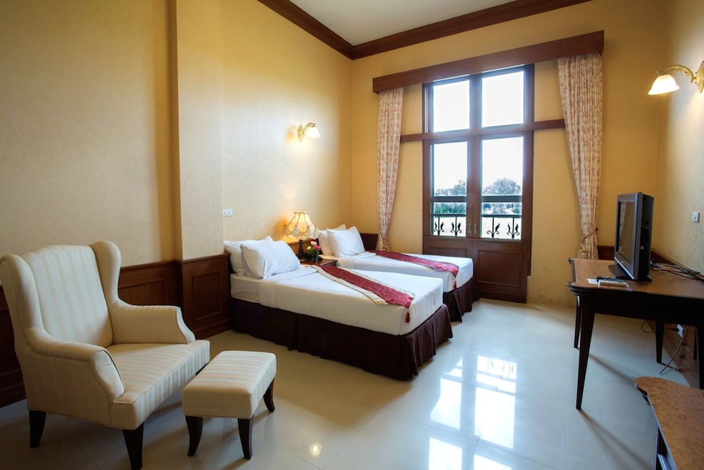 chateau de khaoyai hotel and resort