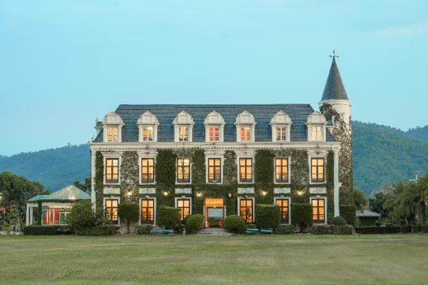 chateau de khaoyai hotel and resort
