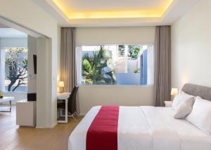 coast boutique apartments